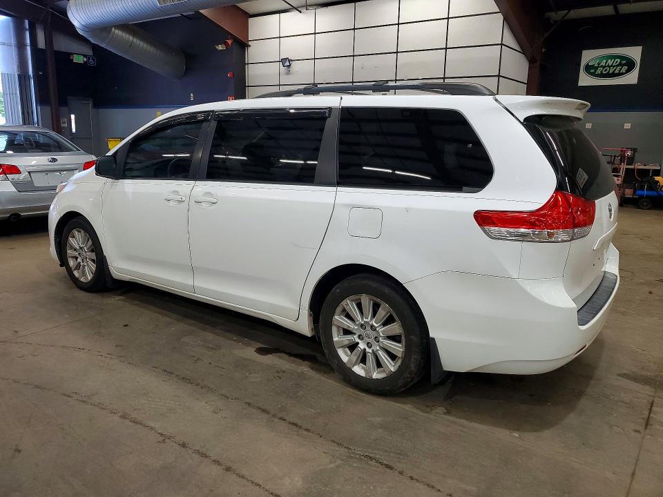 Aukcja sprzedaży 2011 Toyota Sienna, vin: 5TDDK3DC0BS019018, numer aukcji: 63382846