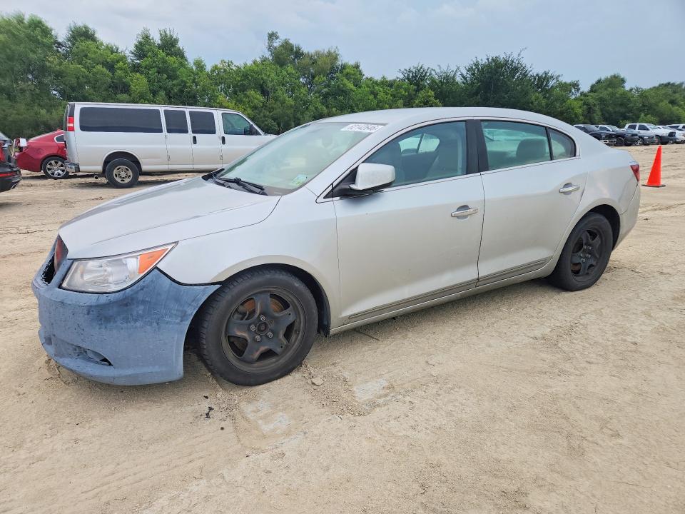 62142646 :رقم المزاد ، 1G4GB5EG7AF139452 vin ، 2010 Buick Lacrosse مزاد بيع