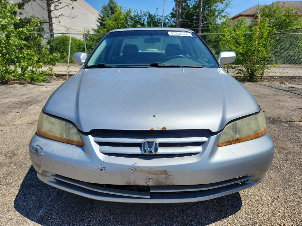 Продаж на аукціоні авто 2002 Honda Accord, vin: 1HGCG16552A026884, номер лоту: 63306266