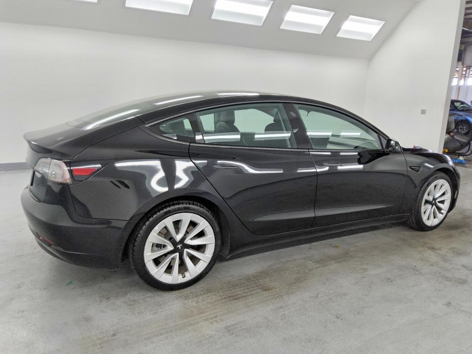2022 Tesla Model 3 მანქანა იყიდება აუქციონზე, vin: 5YJ3E1EA5NF371203, აუქციონის ნომერი: 60132876