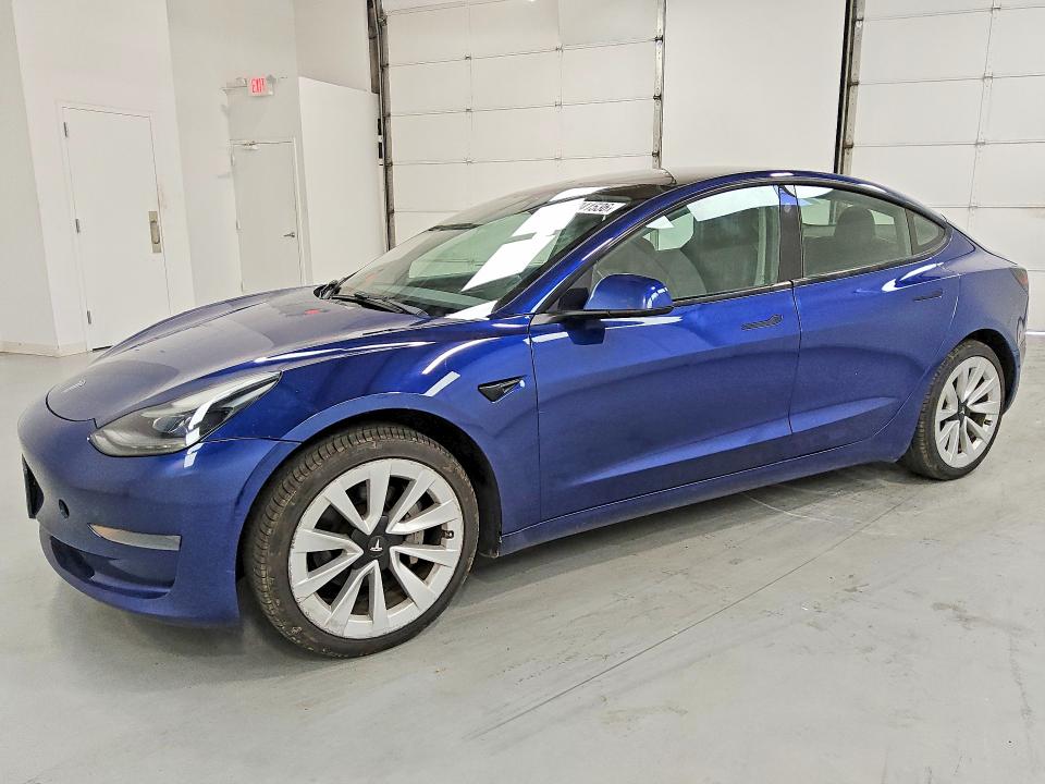 Продажа на аукционе авто 2022 Tesla Model 3, vin: 5YJ3E1EA1NF286942, номер лота: 63041536