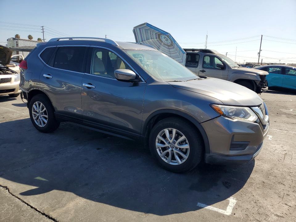 Auction sale of the 2017 Nissan Rogue, vin: KNMAT2MTXHP502092, lot number: 62829436