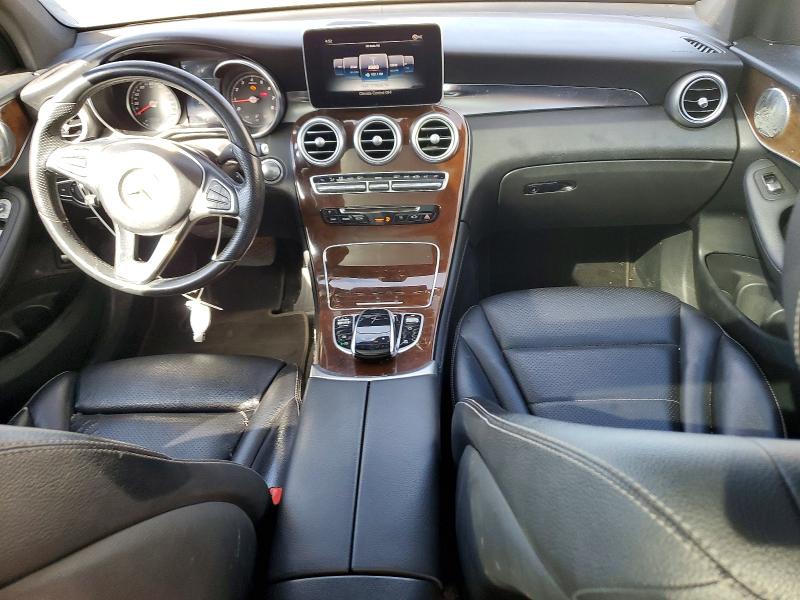 62242006 :رقم المزاد ، WDC0G4JB9HF141297 vin ، 2017 Mercedes-benz Glc مزاد بيع