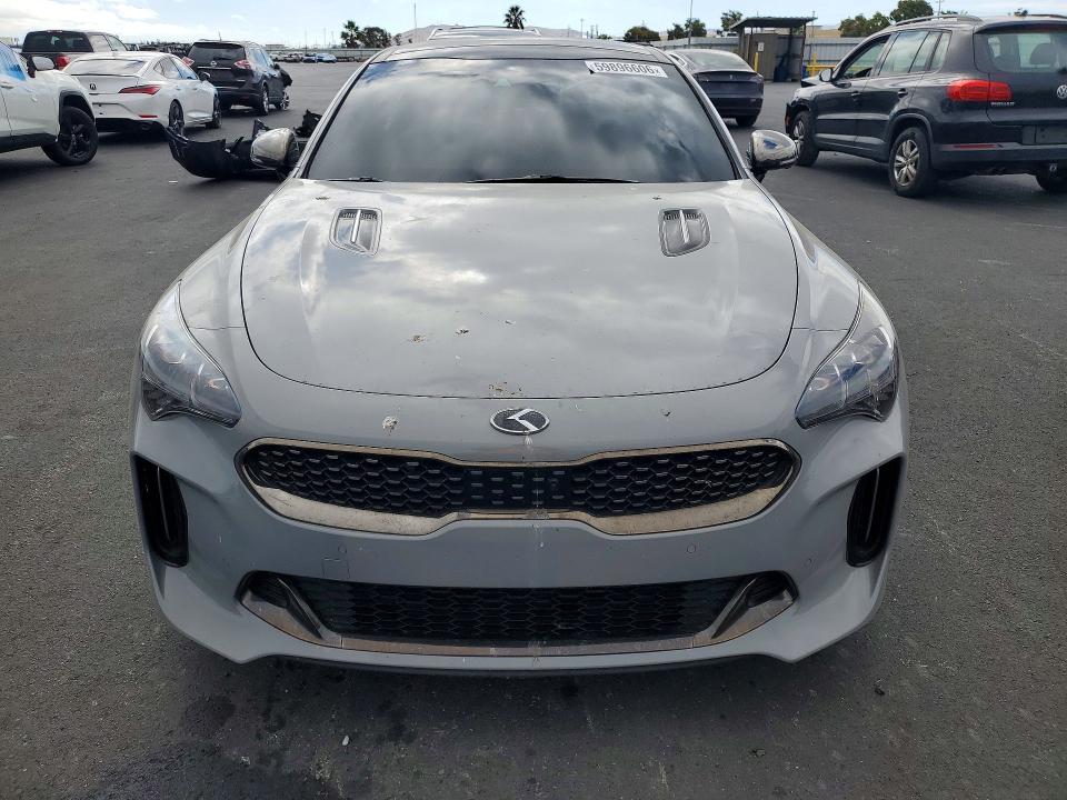 2021 Kia Stinger მანქანა იყიდება აუქციონზე, vin: KNAE55LC7M6096686, აუქციონის ნომერი: 59896606