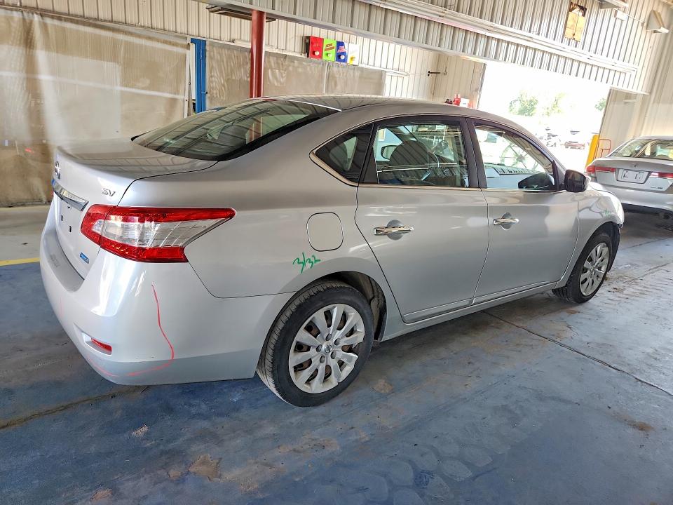 2014 Nissan Sentra მანქანა იყიდება აუქციონზე, vin: 3N1AB7AP6EY339624, აუქციონის ნომერი: 77249465