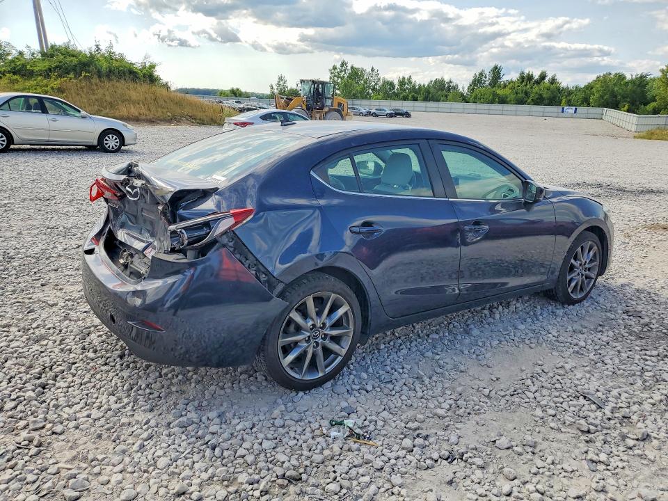 Aukcja sprzedaży 2018 Mazda 3, vin: 3MZBN1W35JM193341, numer aukcji: 61884616
