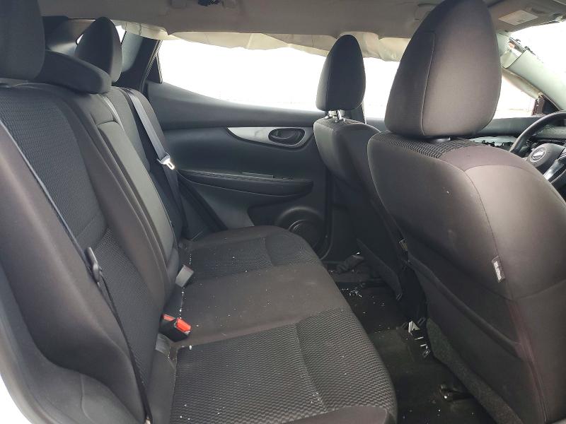 63034856 :رقم المزاد ، JN1BJ1CRXJW283627 vin ، 2018 Nissan Rogue Sport مزاد بيع