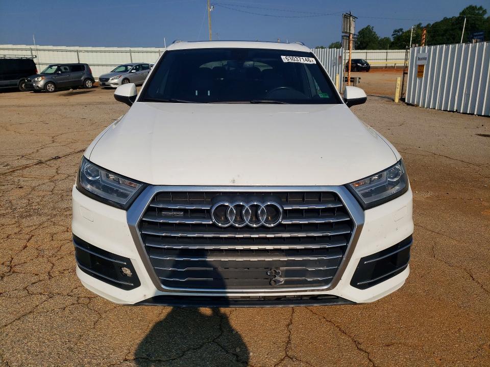 2017 Audi Q7 მანქანა იყიდება აუქციონზე, vin: WA1AHAF78HD048142, აუქციონის ნომერი: 63037146