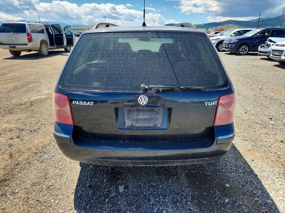 59022066 :رقم المزاد ، WVWCE63B95E117519 vin ، 2008 Volkswagen Passat مزاد بيع