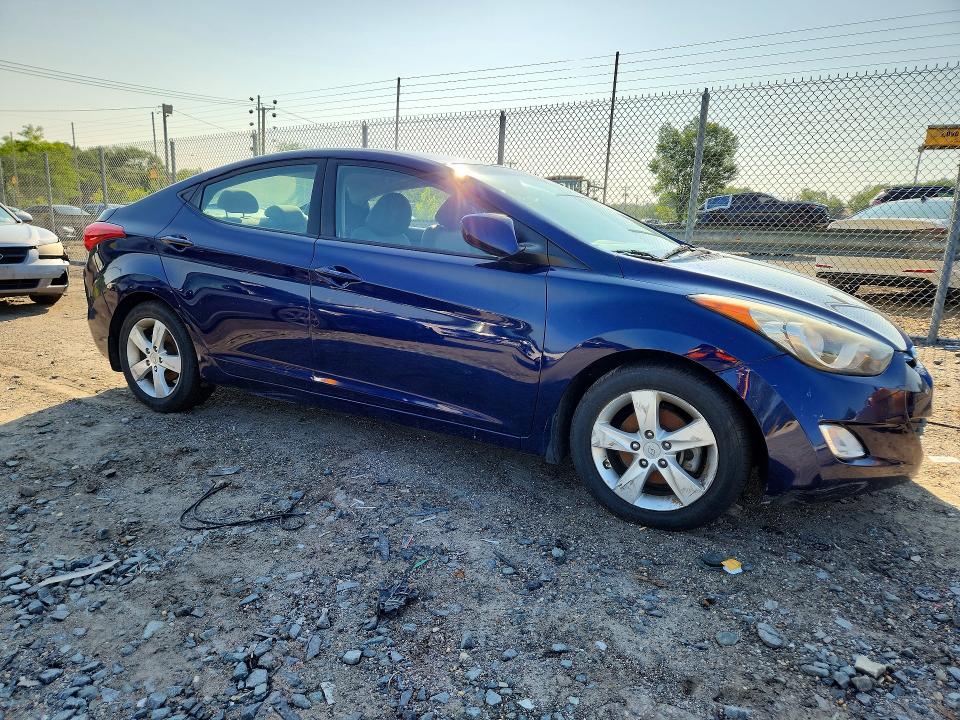2013 Hyundai Elantra მანქანა იყიდება აუქციონზე, vin: 5NPDH4AE0DH413377, აუქციონის ნომერი: 60598056