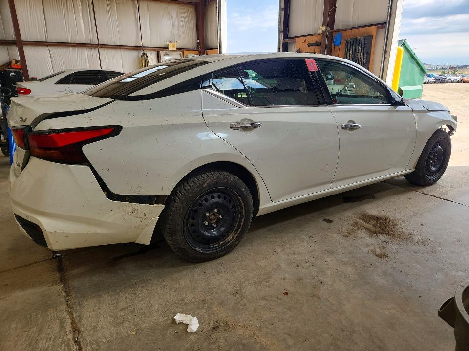 2020 Nissan Altima მანქანა იყიდება აუქციონზე, vin: 1N4BL4DW8LN312652, აუქციონის ნომერი: 60236966
