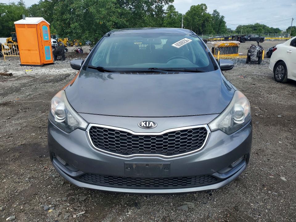 2016 Kia Forte მანქანა იყიდება აუქციონზე, vin: KNAFX5A8XG5628942, აუქციონის ნომერი: 60309256