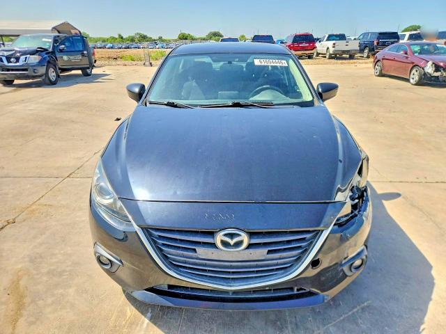 61694446 :رقم المزاد ، 3MZBM1V77FM183506 vin ، 2015 Mazda 3 مزاد بيع