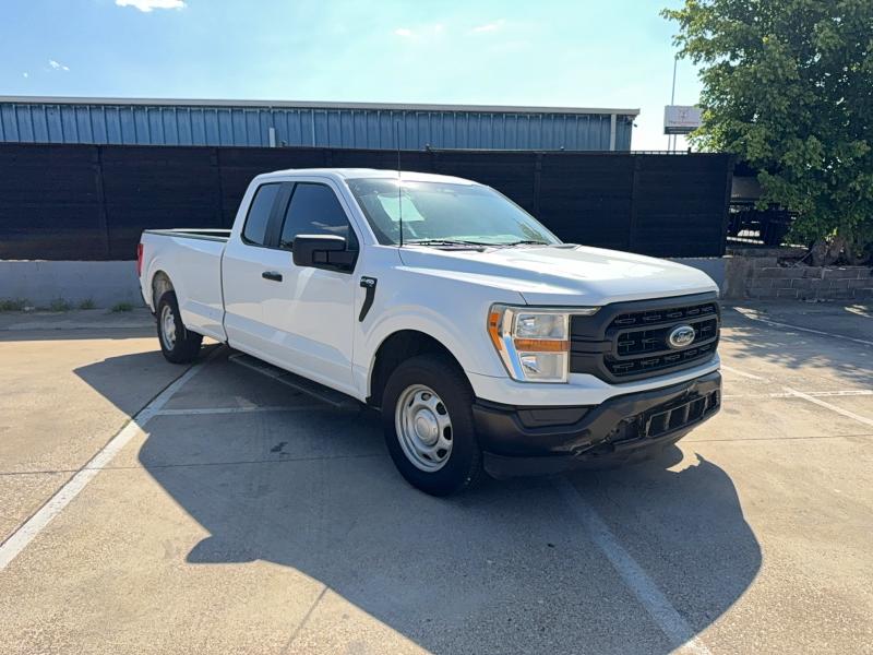 61053866 :رقم المزاد ، 1FTEX1CP8NKD84332 vin ، 2022 Ford F150 مزاد بيع