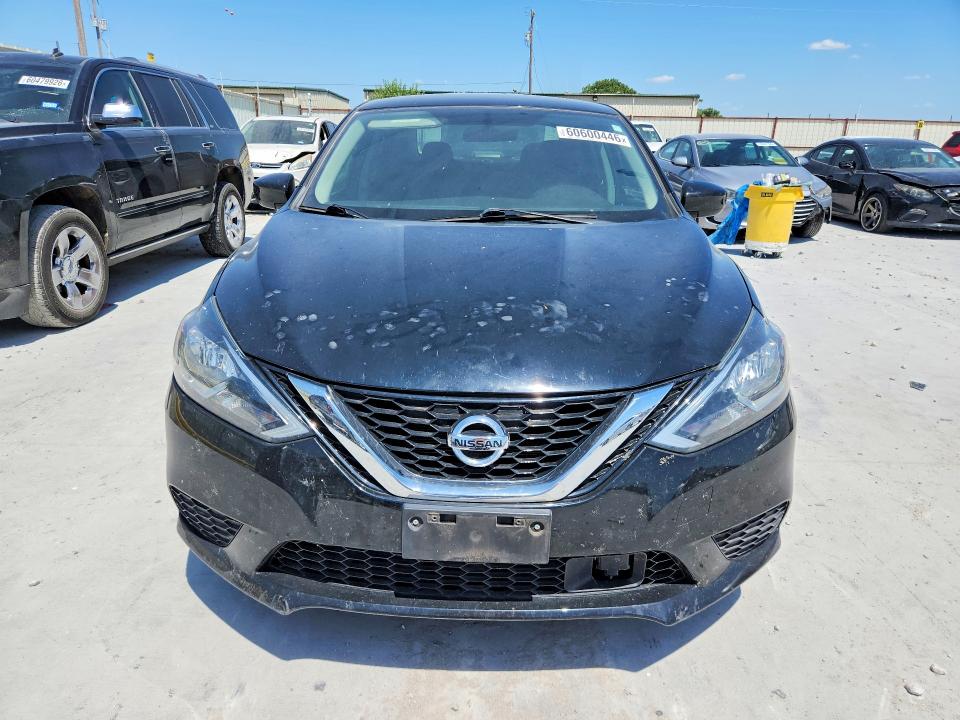 60600446 :رقم المزاد ، 3N1AB7AP6KL626406 vin ، 2019 Nissan Sentra مزاد بيع
