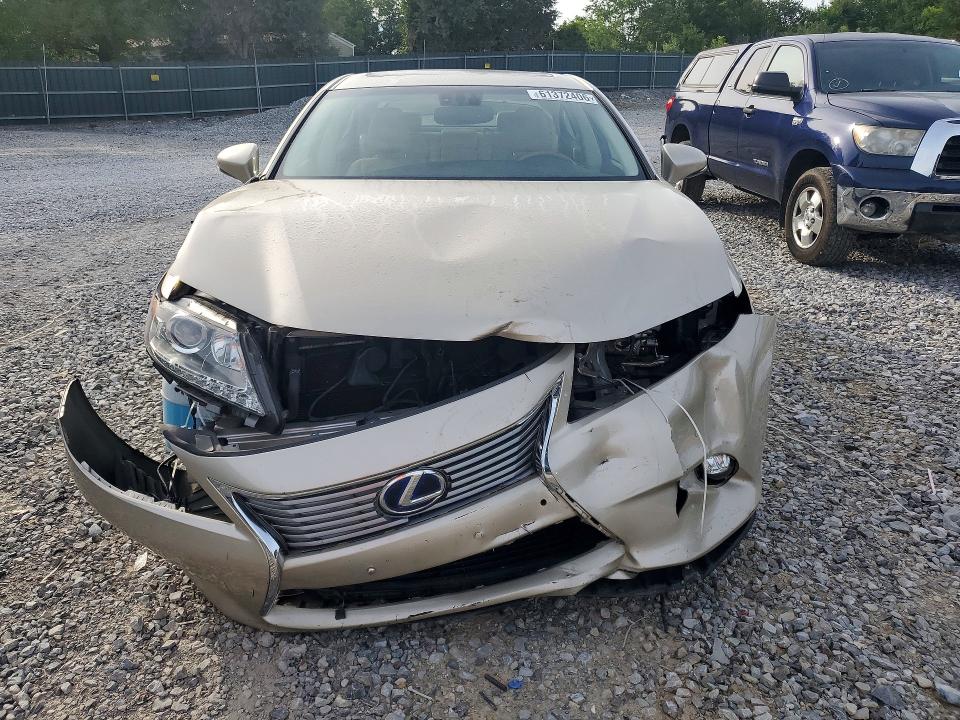 61372406 :رقم المزاد ، JTHBW1GG1E2044471 vin ، 2014 Lexus Es مزاد بيع