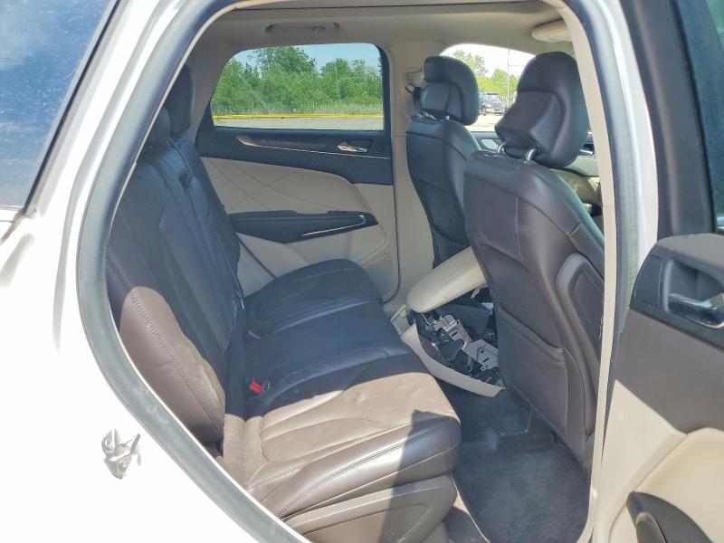 60372256 :رقم المزاد ، 5LMCJ3D9XJUL14147 vin ، 2018 Lincoln Mkc مزاد بيع