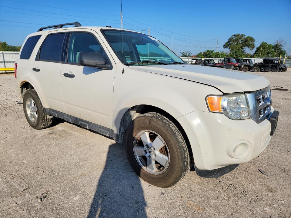 2012 Ford Escape მანქანა იყიდება აუქციონზე, vin: 1FMCU0DG1CKC84994, აუქციონის ნომერი: 61157156