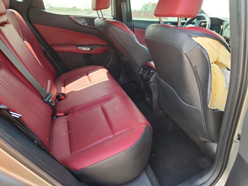 62439536 :رقم المزاد ، 2T2ADCAZ7SC030575 vin ، 2025 Lexus Nx 250 مزاد بيع