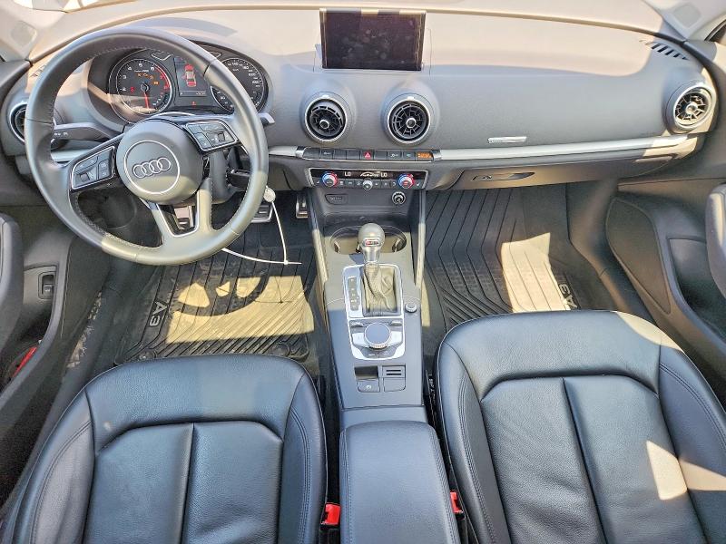 Продаж на аукціоні авто 2018 Audi A3, vin: WAUAUGFF7J1086865, номер лоту: 60459056