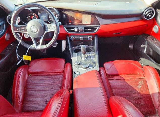59086896 :رقم المزاد ، ZARFAECN2J7583259 vin ، 2018 Alfa Romeo Giulia مزاد بيع