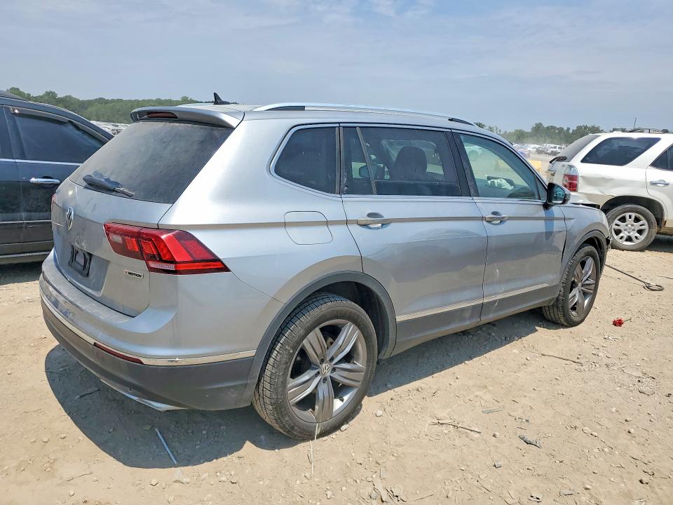 Продажа на аукционе авто 2019 Volkswagen Tiguan, vin: 3VV4B7AX8KM194956, номер лота: 62245826