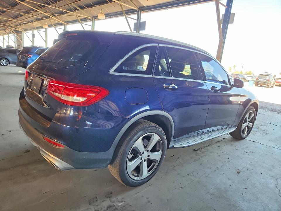 60848276 :رقم المزاد ، WDC0G4JB9GF072884 vin ، 2016 Mercedes-benz Glc مزاد بيع