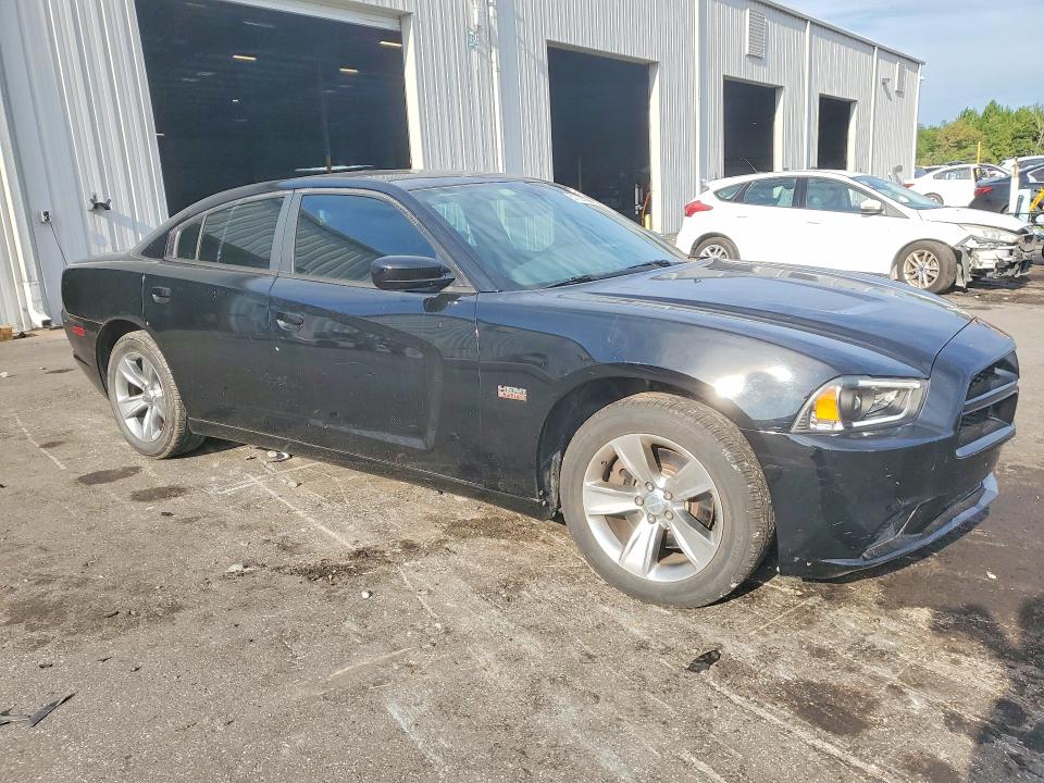 61129736 :رقم المزاد ، 2C3CDXAT8EH239810 vin ، 2014 Dodge Charger مزاد بيع
