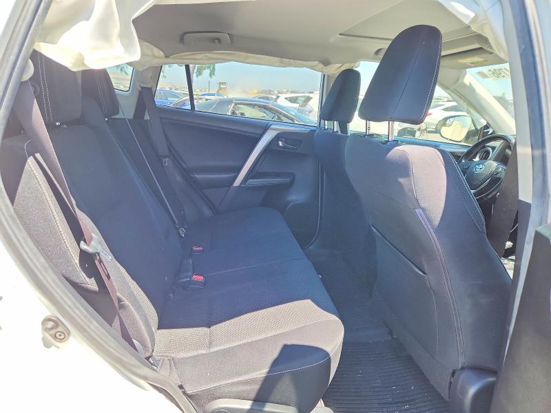 Продажа на аукционе авто 2017 Toyota Rav4, vin: JTMWFREV5HJ716173, номер лота: 60834796