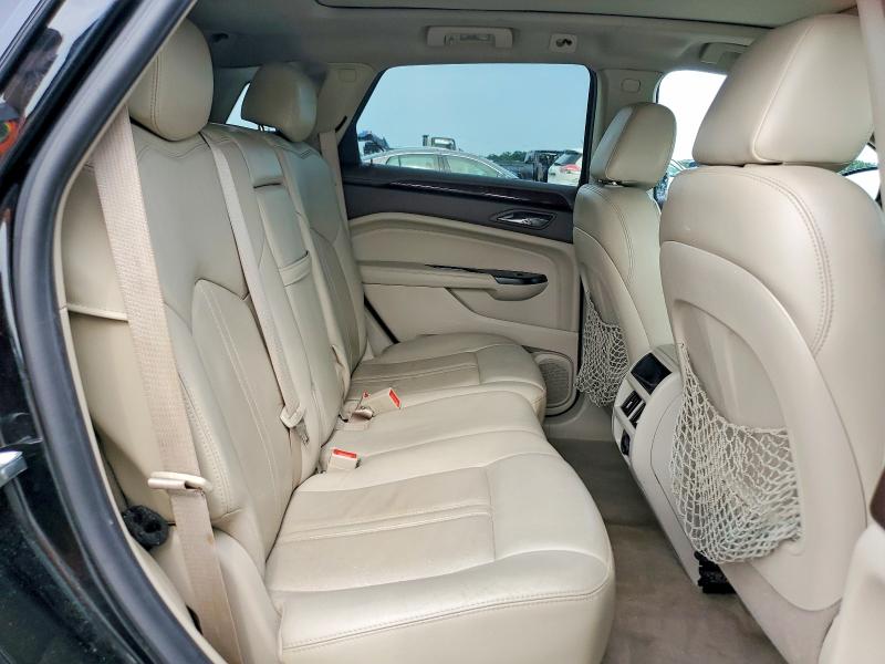 62590686 :رقم المزاد ، 3GYFNEE39GS570555 vin ، 2016 Cadillac Srx مزاد بيع