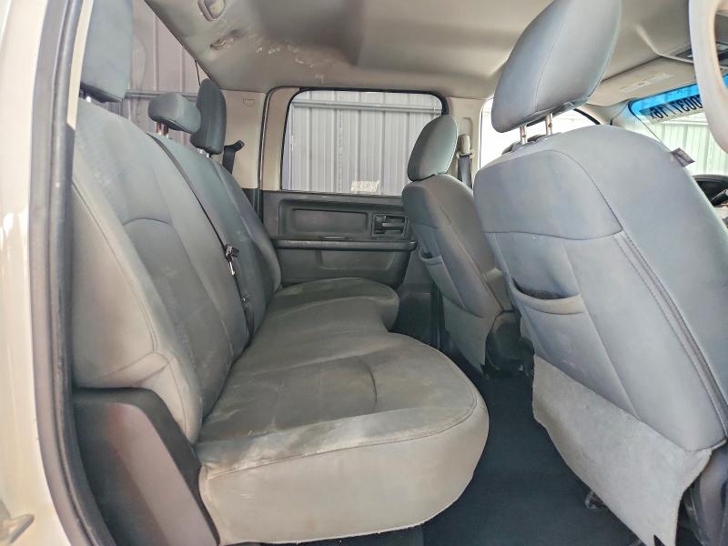 60037716 :رقم المزاد ، 3C6UR5CL5EG133759 vin ، 2014 Ram 2500 مزاد بيع
