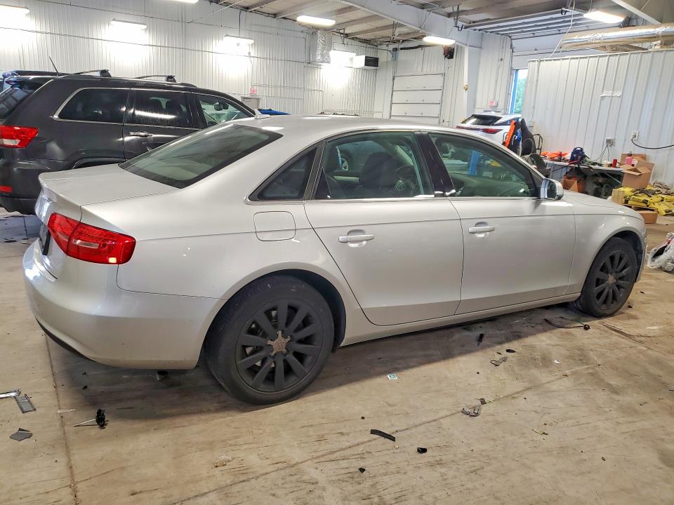 Продажа на аукционе авто 2013 Audi A4, vin: WAUBFAFLXDN011768, номер лота: 59391976