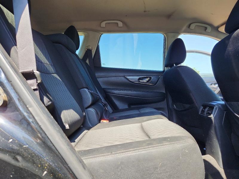 62785996 :رقم المزاد ، KNMAT2MV4HP568557 vin ، 2017 Nissan Rogue مزاد بيع