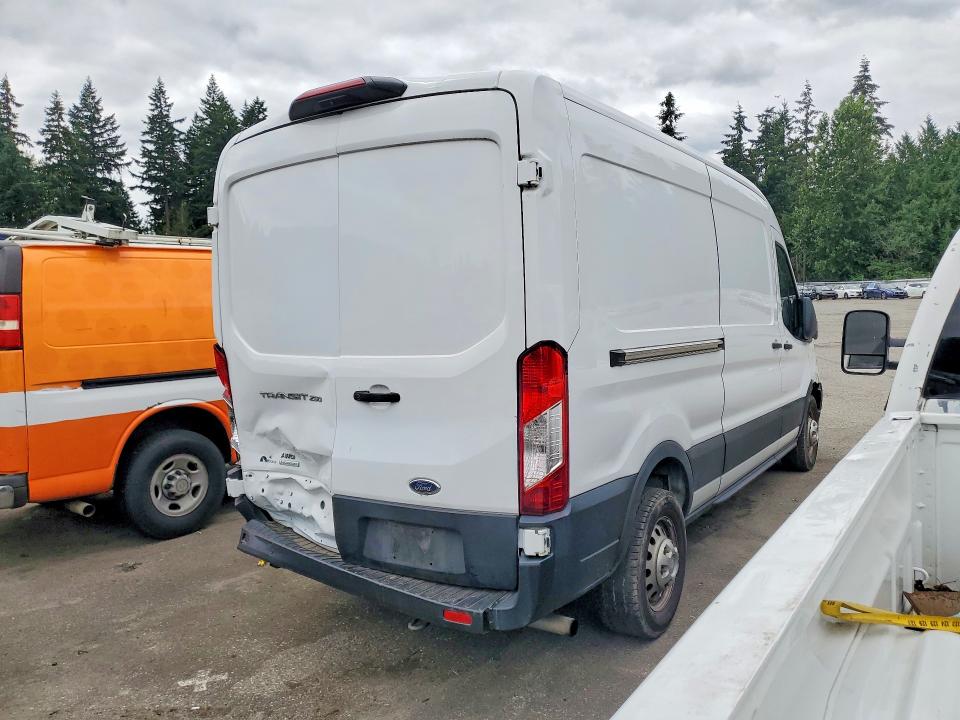Продажа на аукционе авто 2022 Ford Transit, vin: 1FTBR2CGXNKA57174, номер лота: 61674076
