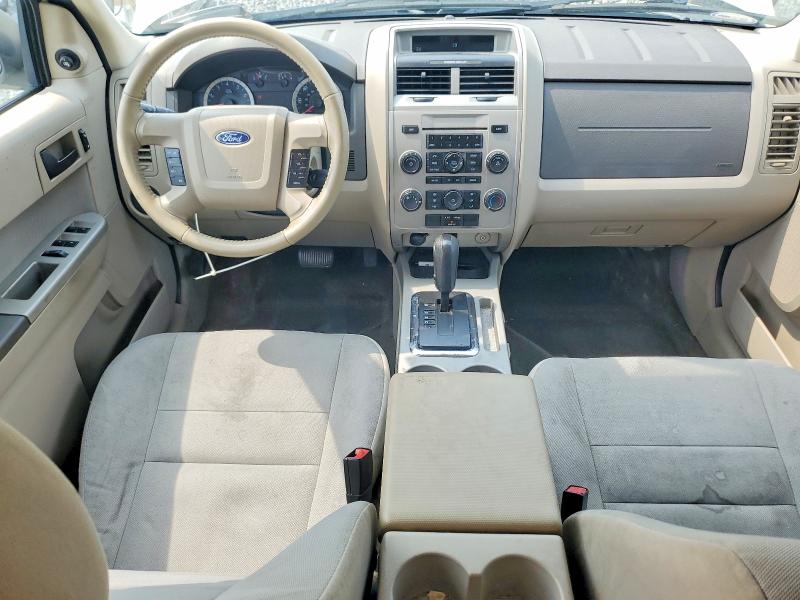 2010 Ford Escape მანქანა იყიდება აუქციონზე, vin: 1FMCU0D76AKD48198, აუქციონის ნომერი: 59982536