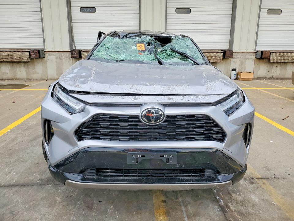 2025 Toyota Rav4 მანქანა იყიდება აუქციონზე, vin: JTME6RFV6SD570267, აუქციონის ნომერი: 61813426