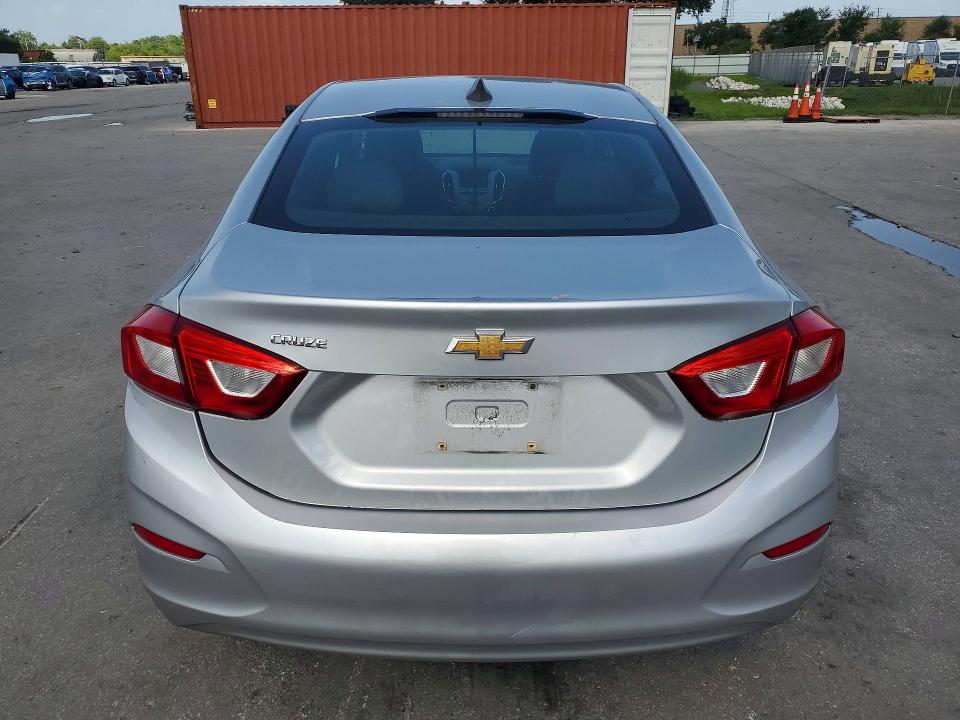 2018 Chevrolet Cruze მანქანა იყიდება აუქციონზე, vin: 1G1BC5SMXJ7149014, აუქციონის ნომერი: 59985886