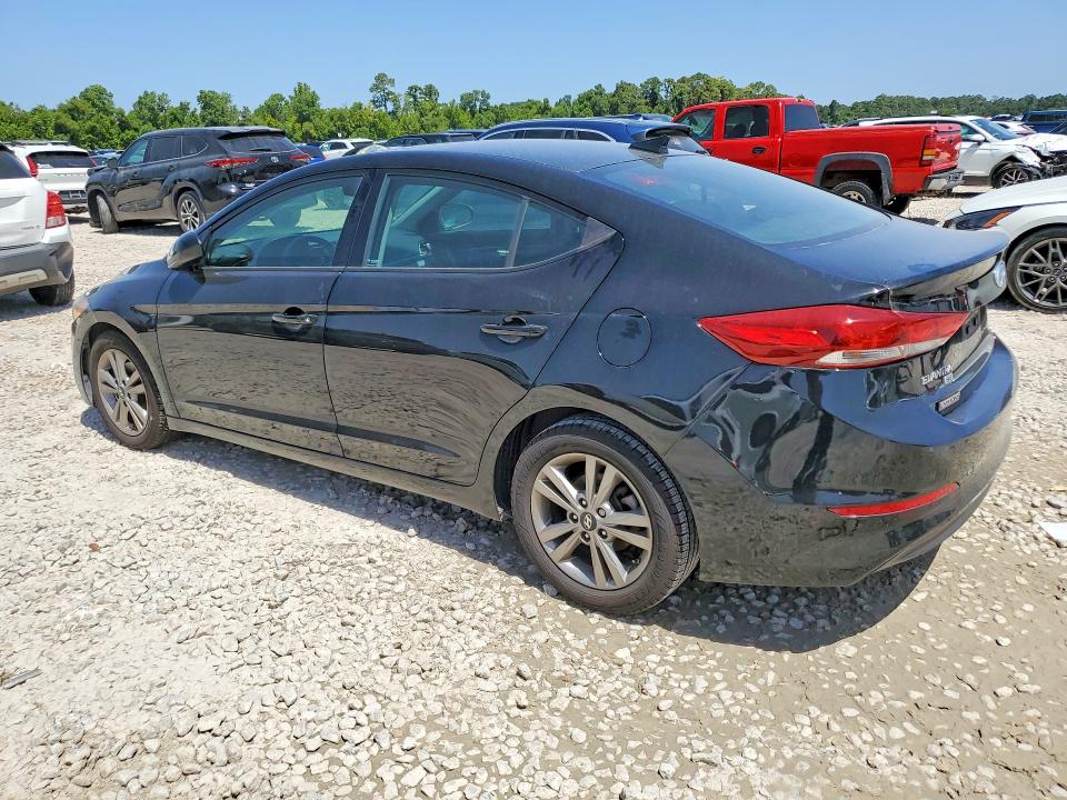 62064126 :رقم المزاد ، KMHD84LF3JU586197 vin ، 2018 Hyundai Elantra مزاد بيع