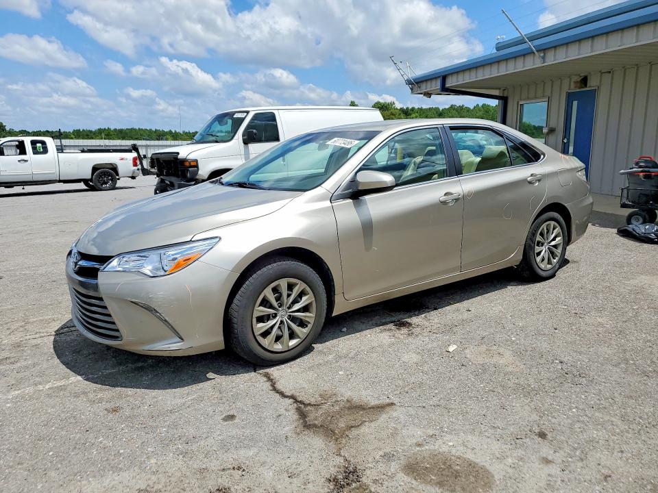 2016 Toyota Camry მანქანა იყიდება აუქციონზე, vin: 4T1BF1FK2GU136361, აუქციონის ნომერი: 60773486