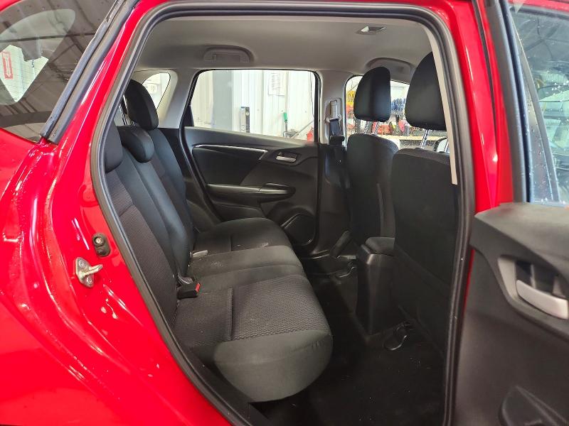 61349486 :رقم المزاد ، 3HGGK5H5XKM104406 vin ، 2019 Honda Fit مزاد بيع