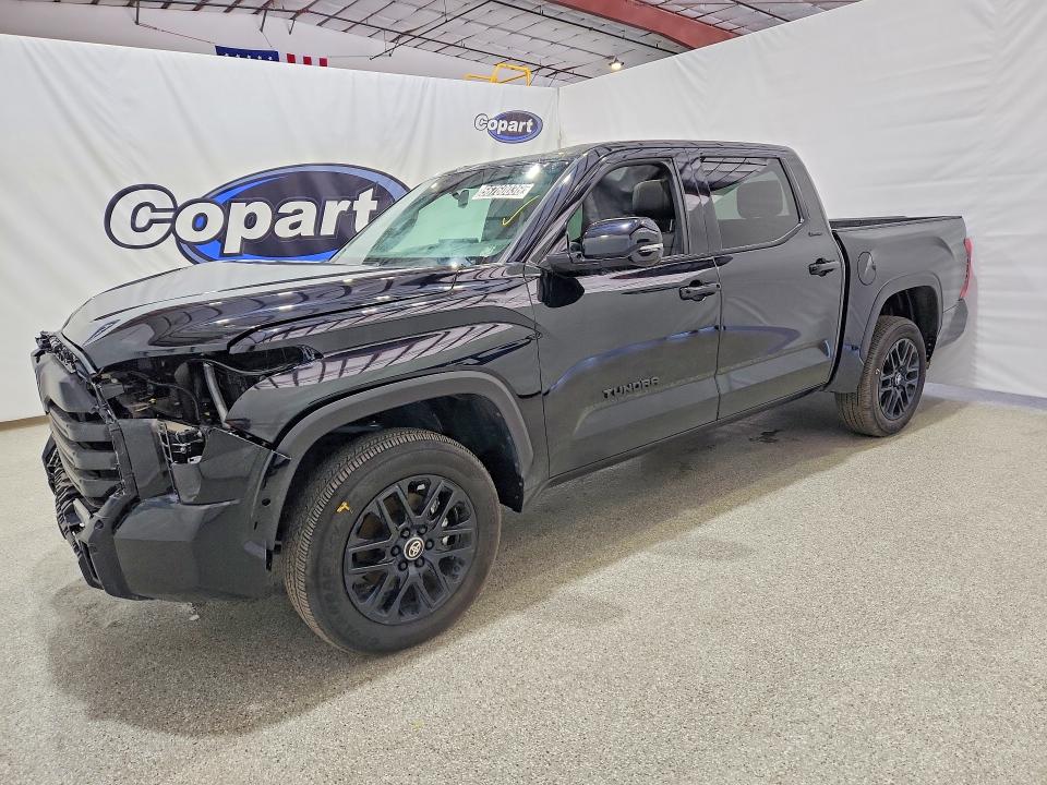 Продажа на аукционе авто 2025 Toyota Tundra, vin: 5TFWA5DB5SX245631, номер лота: 56760036