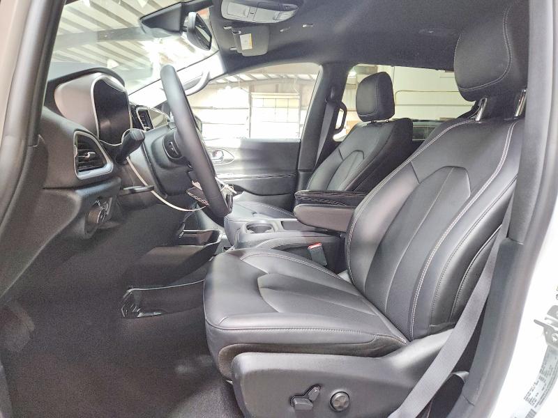 61642656 :رقم المزاد ، 2C4RC1BG6TR250433 vin ، 2026 Chrysler Pacifica مزاد بيع