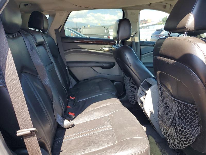60824646 :رقم المزاد ، 3GYFNAEY5AS638314 vin ، 2010 Cadillac Srx مزاد بيع