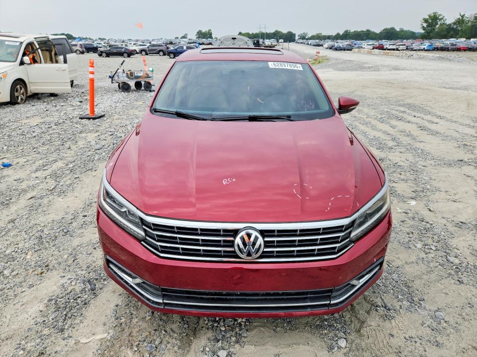 2016 Volkswagen Passat მანქანა იყიდება აუქციონზე, vin: 1VWBT7A32GC059140, აუქციონის ნომერი: 62897896