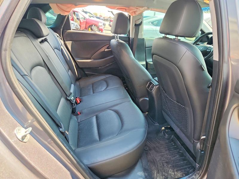 2018 Hyundai Elantra Gt მანქანა იყიდება აუქციონზე, vin: KMHH35LE0JU078024, აუქციონის ნომერი: 60205226