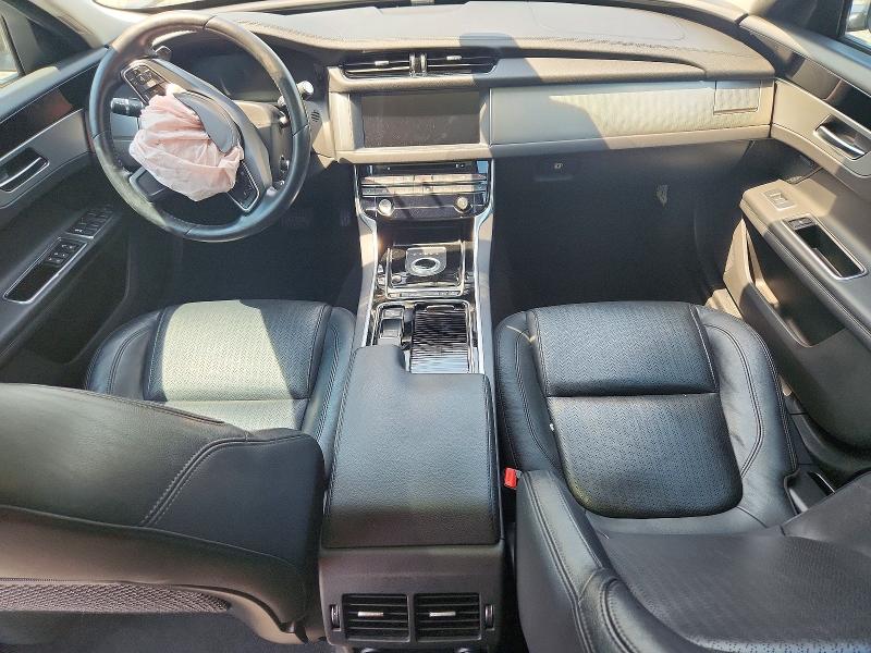 Продаж на аукціоні авто 2017 Jaguar Xf, vin: SAJBK4BVXHCY27969, номер лоту: 59862456