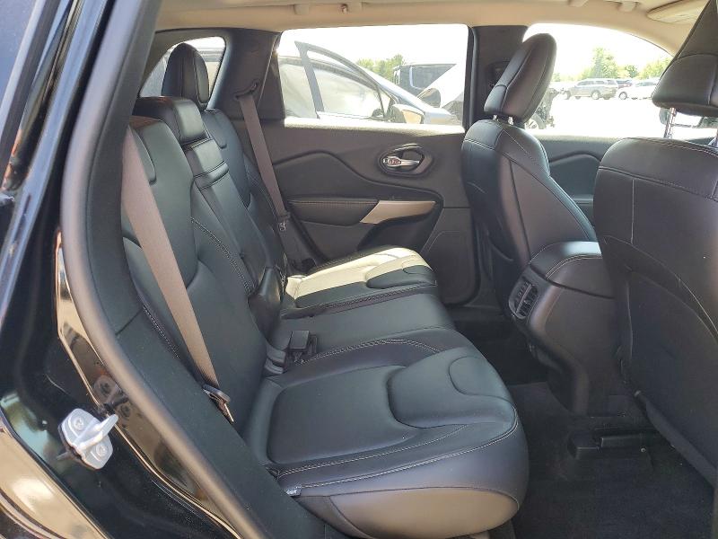 61902126 :رقم المزاد ، 1C4PJMDS6HD228331 vin ، 2017 Jeep Cherokee مزاد بيع