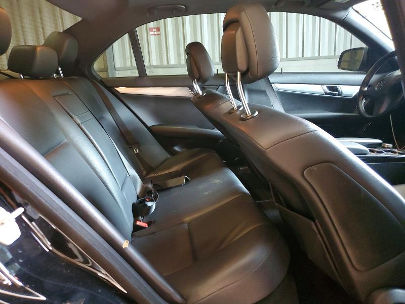 62511096 :رقم المزاد ، WDDGF81X18F135431 vin ، 2008 Mercedes-benz C مزاد بيع
