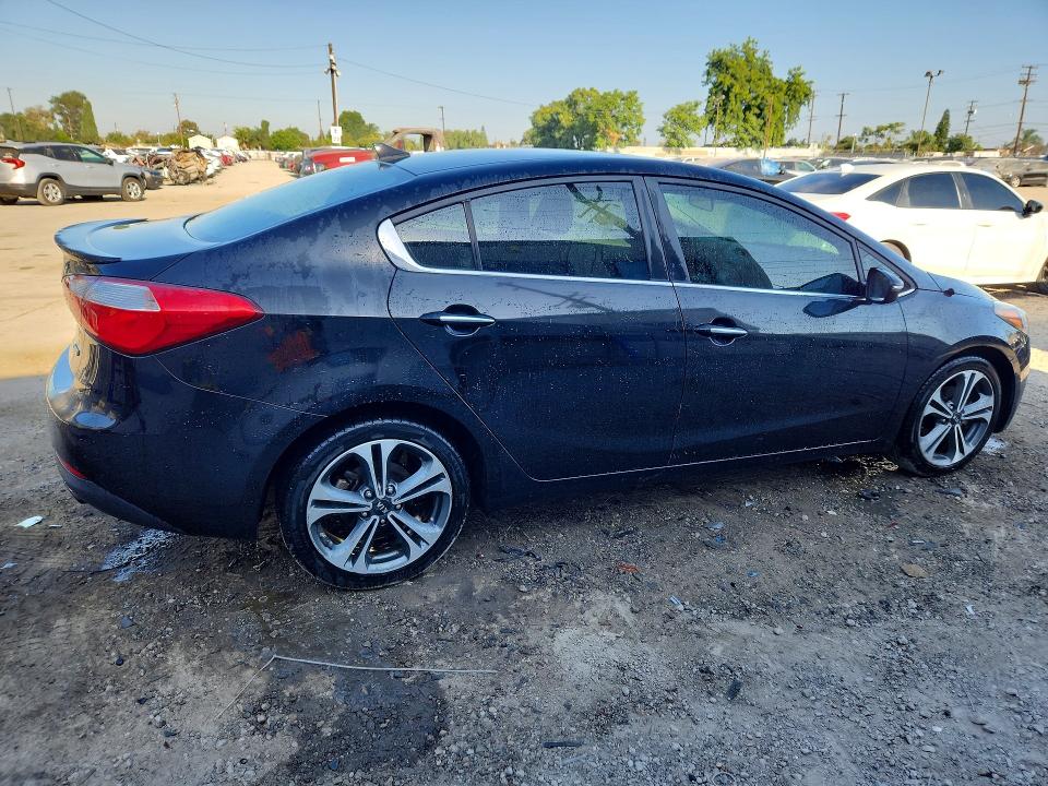 2016 Kia Forte მანქანა იყიდება აუქციონზე, vin: KNAFX4A80G5523479, აუქციონის ნომერი: 60513526