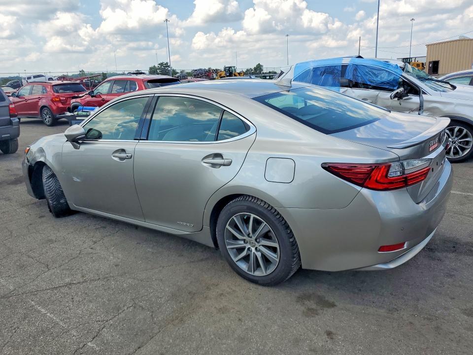 60742946 :رقم المزاد ، JTHBW1GGXJ2181130 vin ، 2018 Lexus Es مزاد بيع